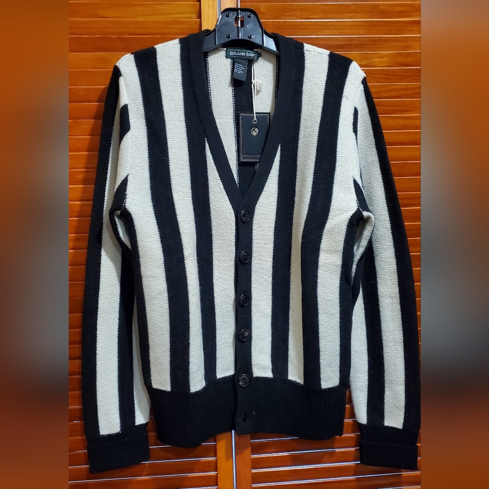 Benjamin Bixby 100% wool cardigan